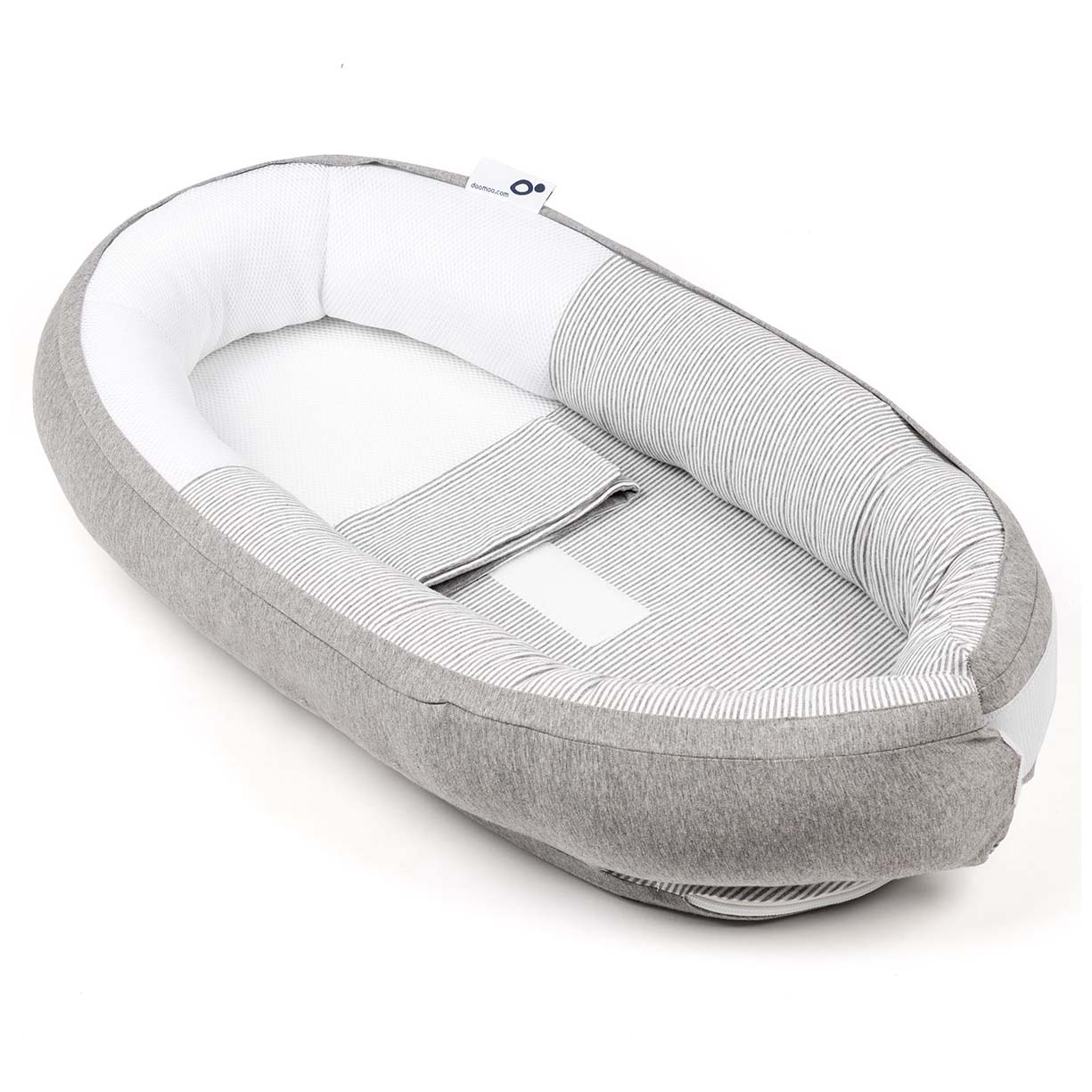 Doomoo cocoon babynestje