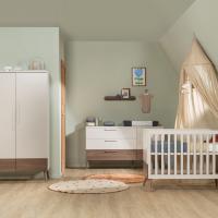 Europe Baby Sev Babykamer Cashmere/Walnoot | Ledikant 70x140 + Commode