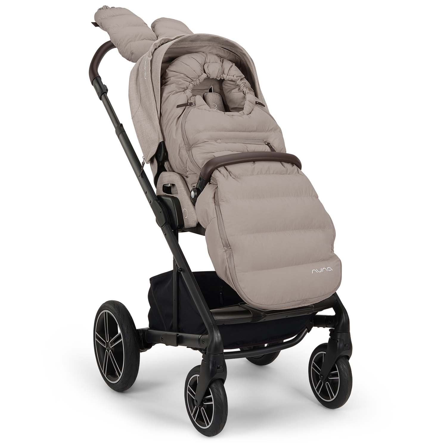 Nuna winterset voetenzak en handschoenen